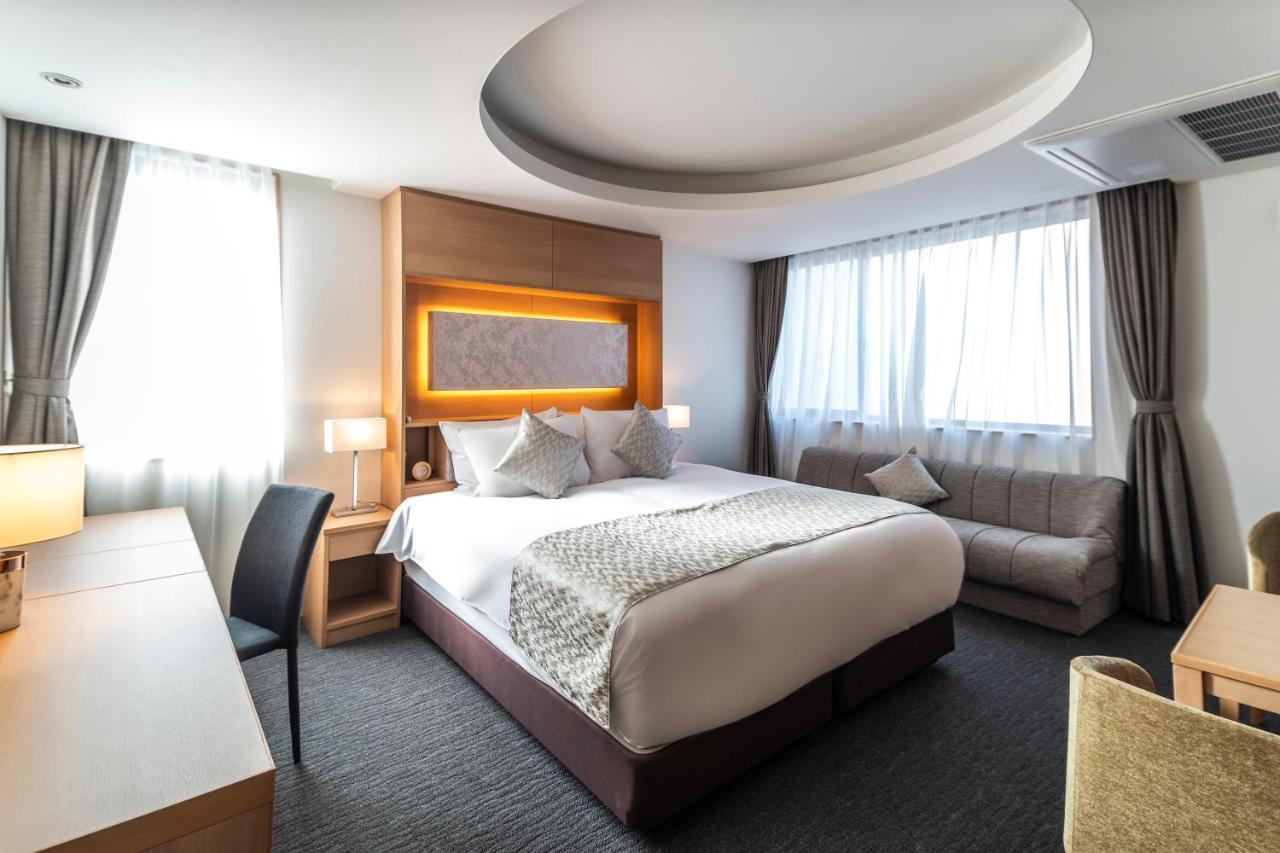 Kyoto Shijo Takakura Hotel Grandereverie Екстер'єр фото