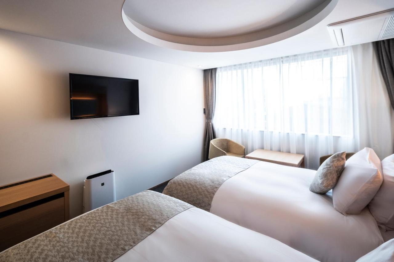 Kyoto Shijo Takakura Hotel Grandereverie Екстер'єр фото
