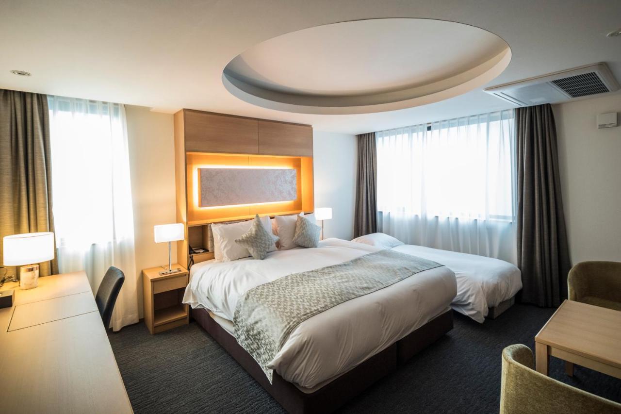 Kyoto Shijo Takakura Hotel Grandereverie Екстер'єр фото